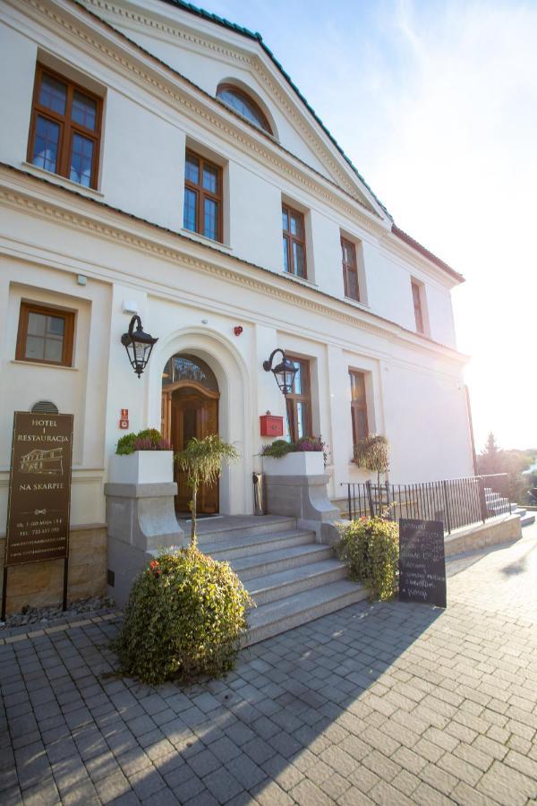 Hotel I Restauracja Na Skarpie Zabkowice Slaskie Eksteriør billede